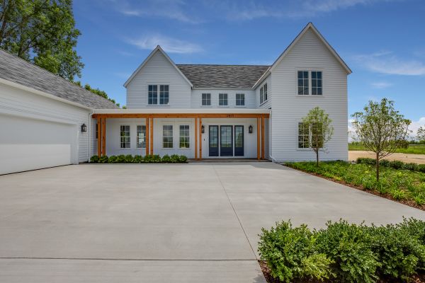 Cost of Concrete Driveway Service in Loveland