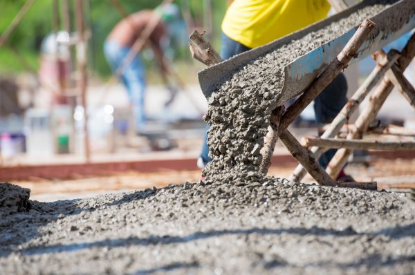 Backyard Concrete Pouring in Loveland